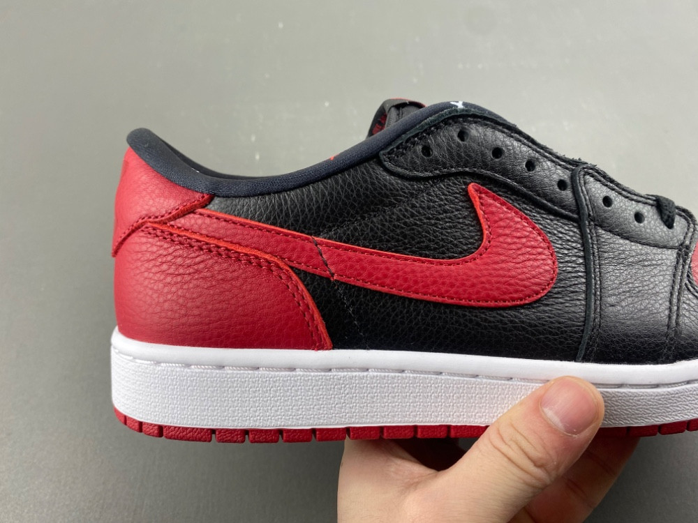 Air Jordan 1 Low OG “Banned” IW6276-001
