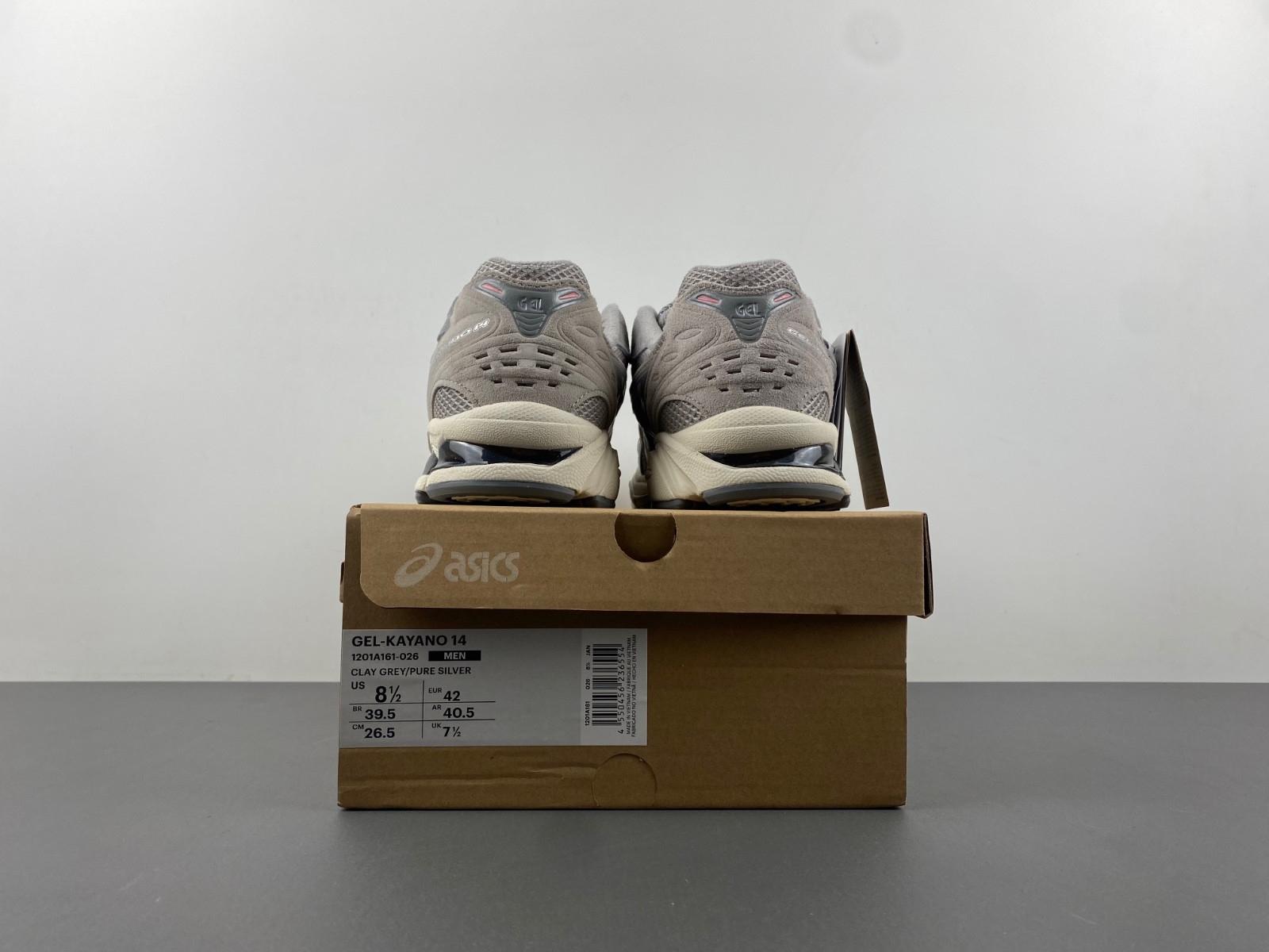 As*ic*s gel-kayano 14 1201a019-023