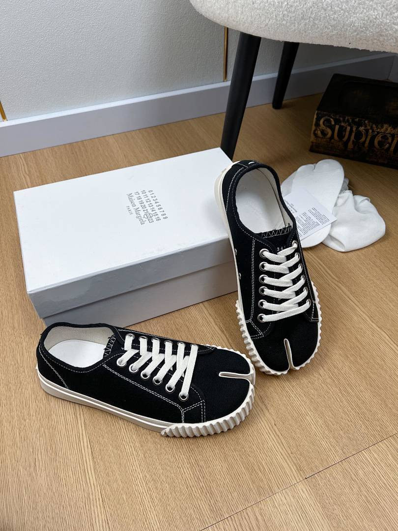 Ma1s0n Marg*e1a Sneakers