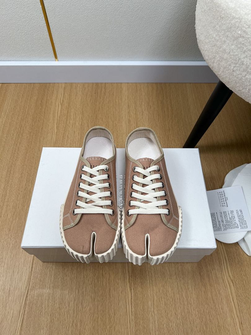 Ma1s0n Marg*e1a Sneakers