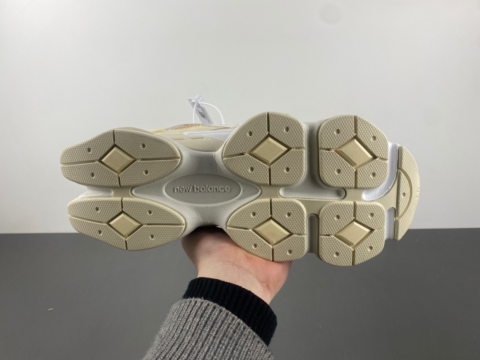 New Balance 9060 U9060FW
