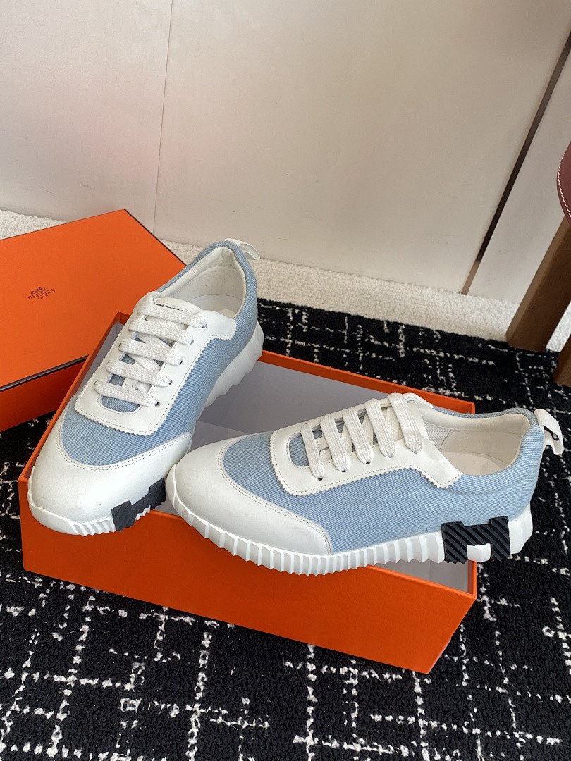 H**me5 SNEAKER