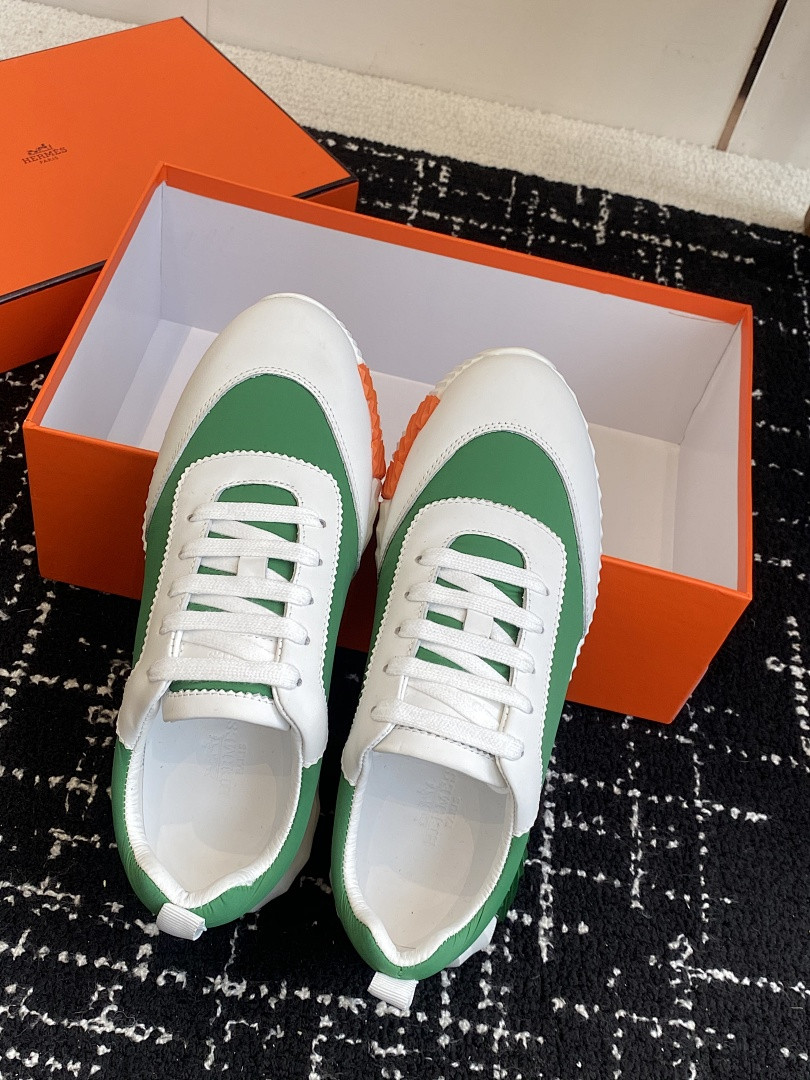 H**me5 SNEAKER