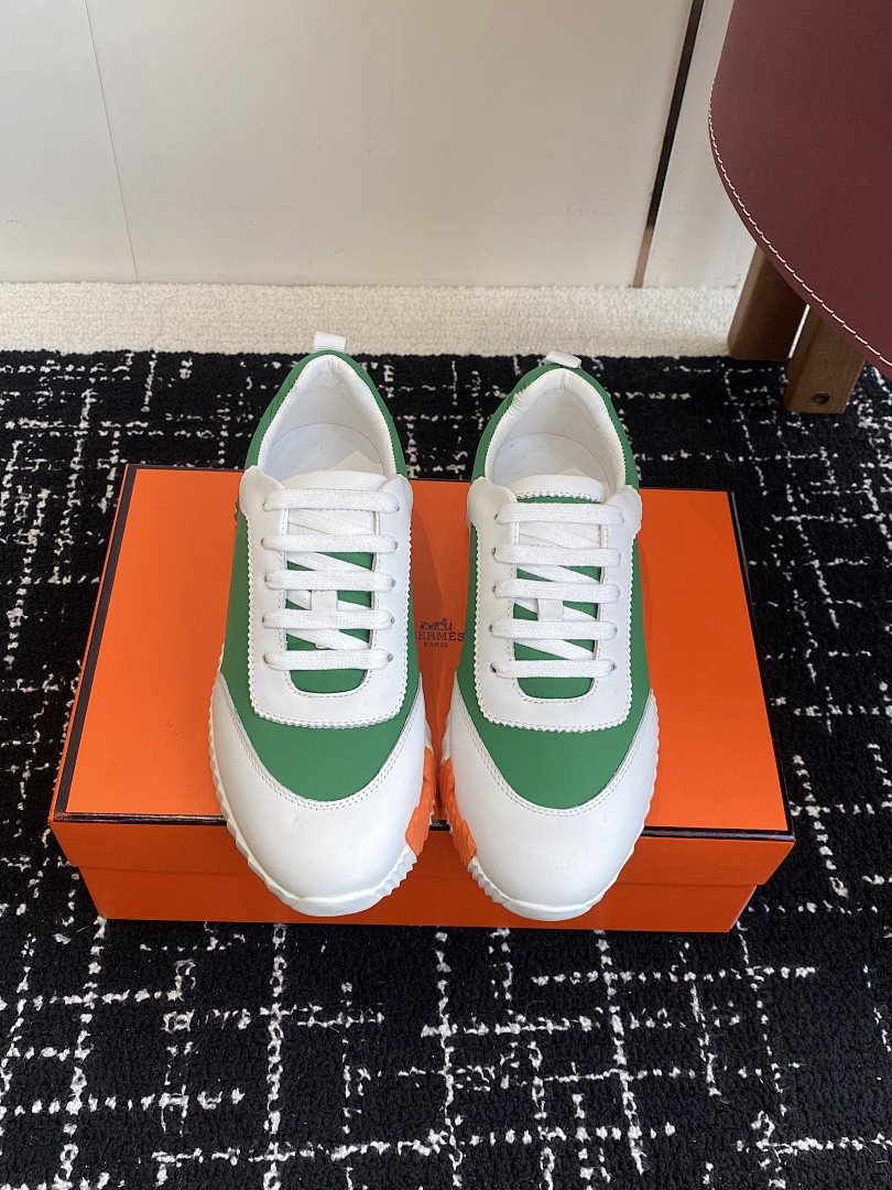 H**me5 SNEAKER