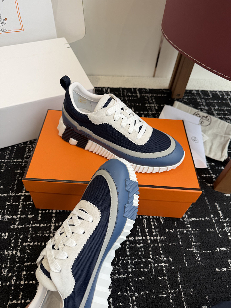 H**me5 SNEAKER