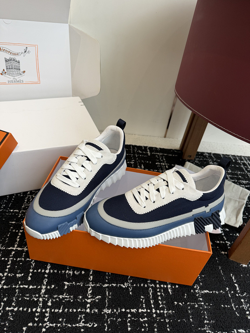 H**me5 SNEAKER