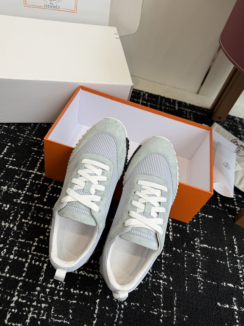 H**me5 SNEAKER