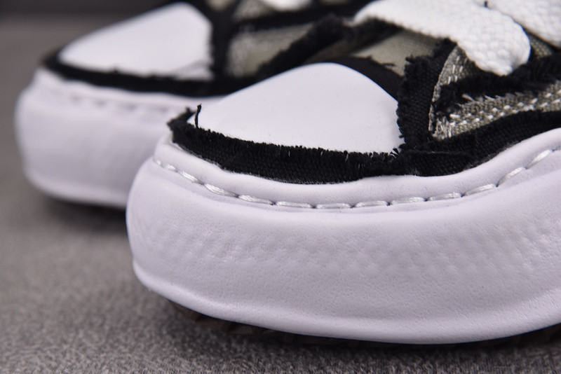 Ma1s0n Mihara Sneakers