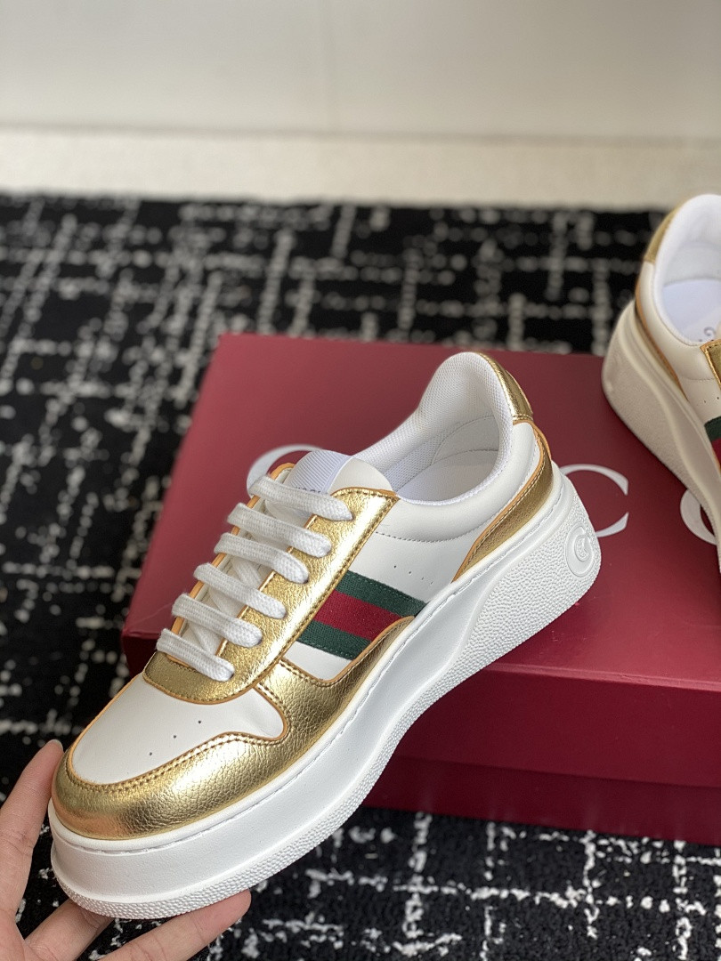 GC Sneakers