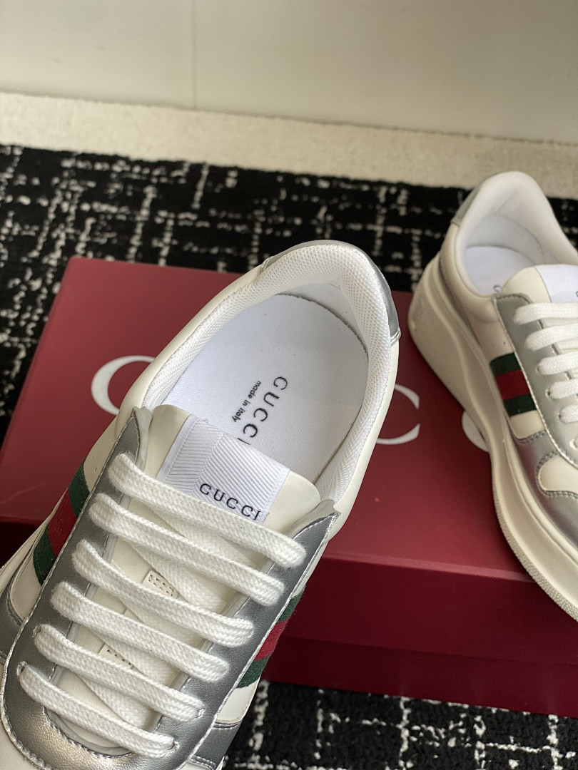 GC Sneakers