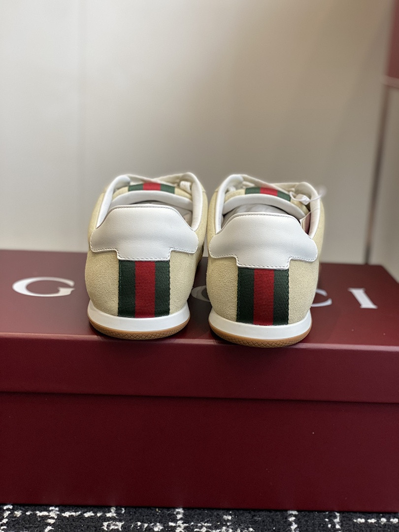 GC Sneakers