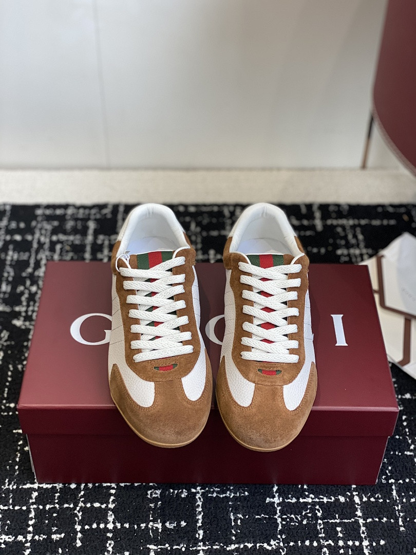 GC Sneakers