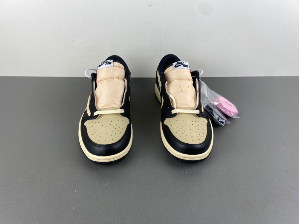 Travis Scott x Air Jordan 1 Retro Low OG SP 