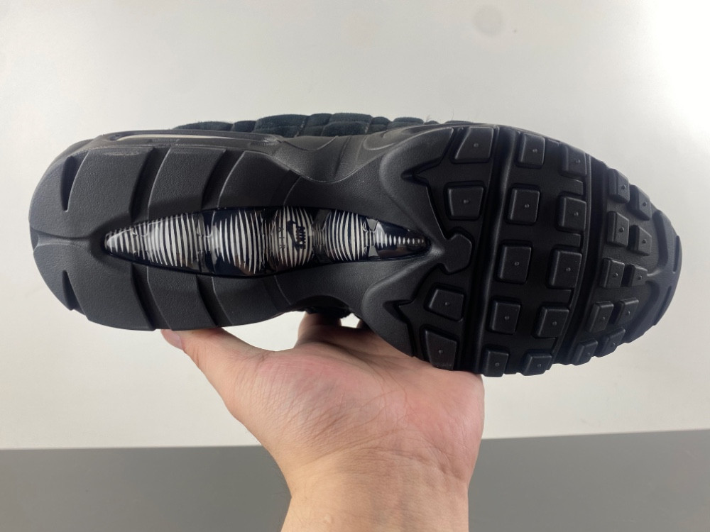 Comme des Garçons x Air Max 95 