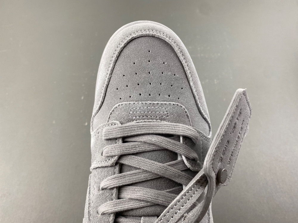 Off White GYM Sneaker