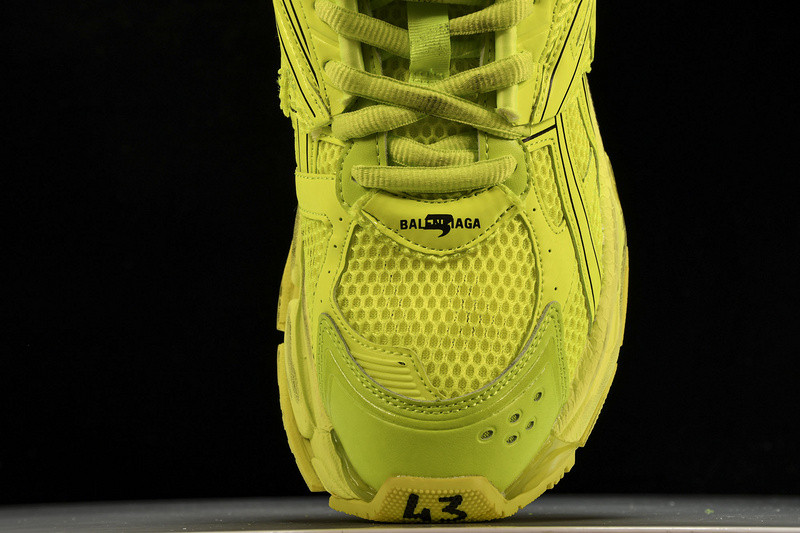 Balenciaga Runner W3RB4 7510