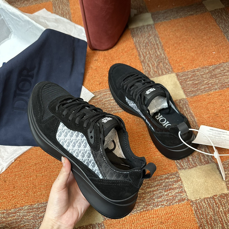DR B25 Sneaker