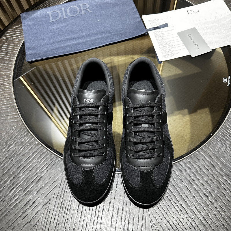 DR B01 Sneaker