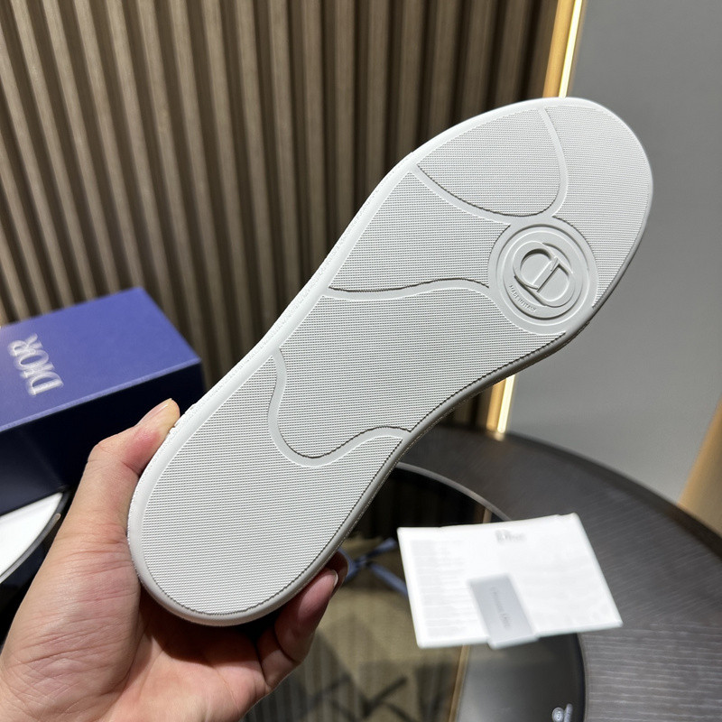 DR B01 Sneaker