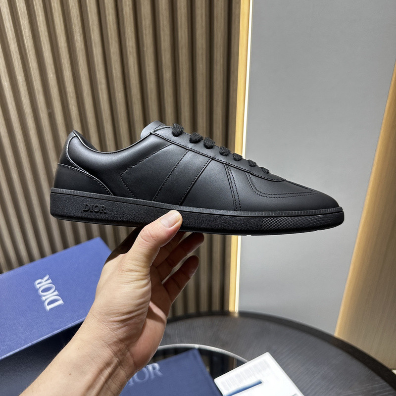 DR B01 Sneaker