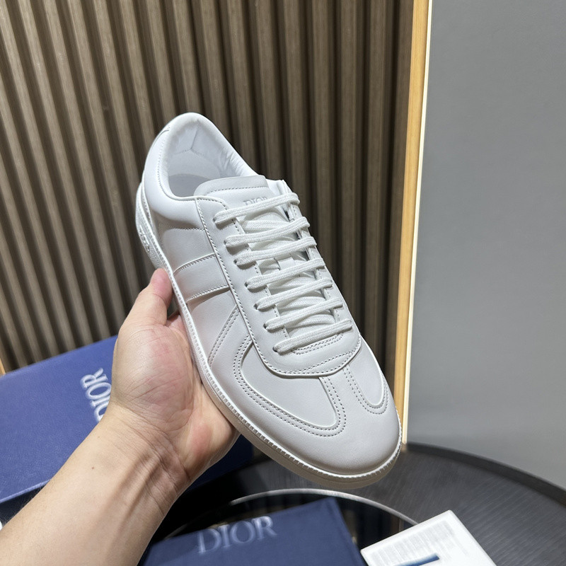 DR B01 Sneaker