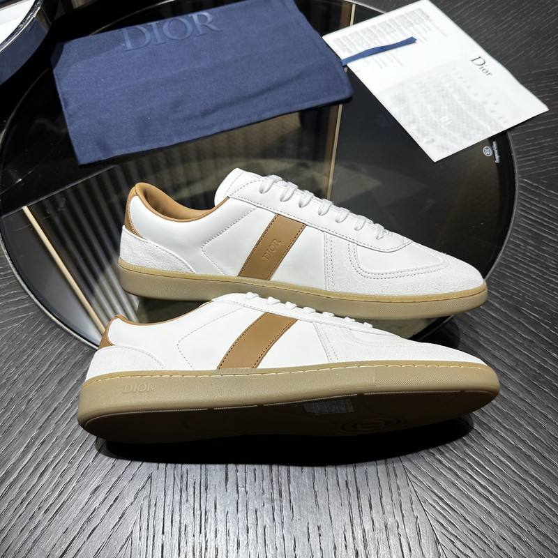 DR B01 Sneaker