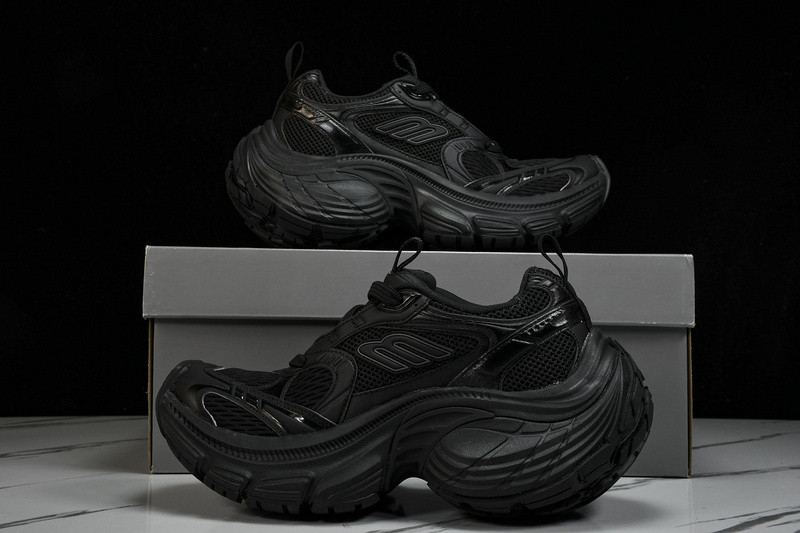 Balenciaga 10XL Sneaker