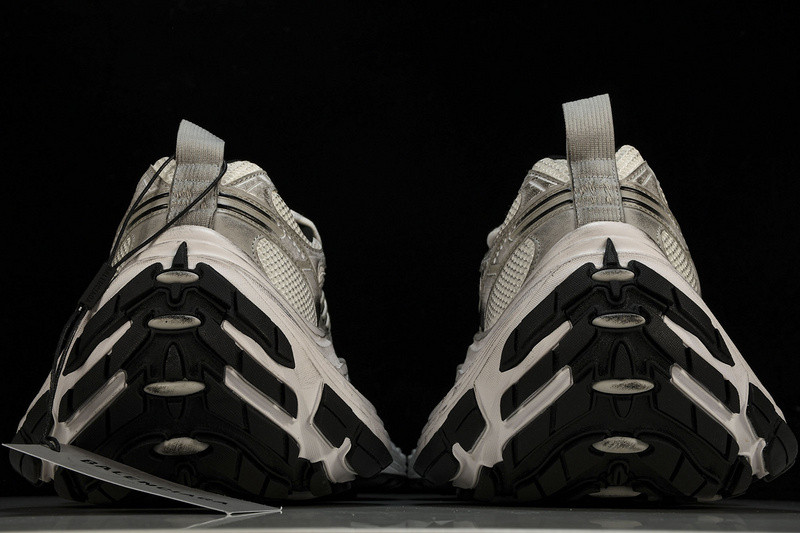 Balenciaga 10XL Sneaker