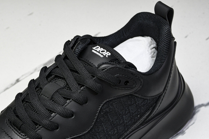 DR B25 Sneaker