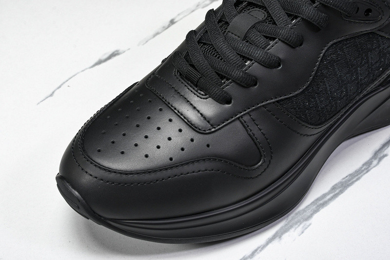 DR B25 Sneaker