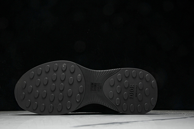 DR B25 Sneaker