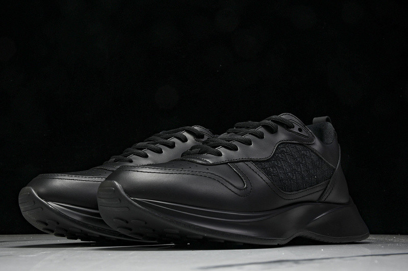 DR B25 Sneaker
