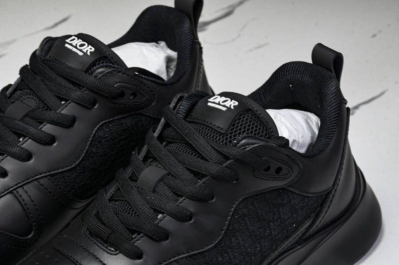 DR B25 Sneaker