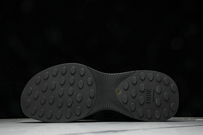 DR B25 Sneaker
