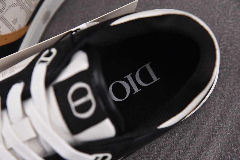 DR B27 Sneaker