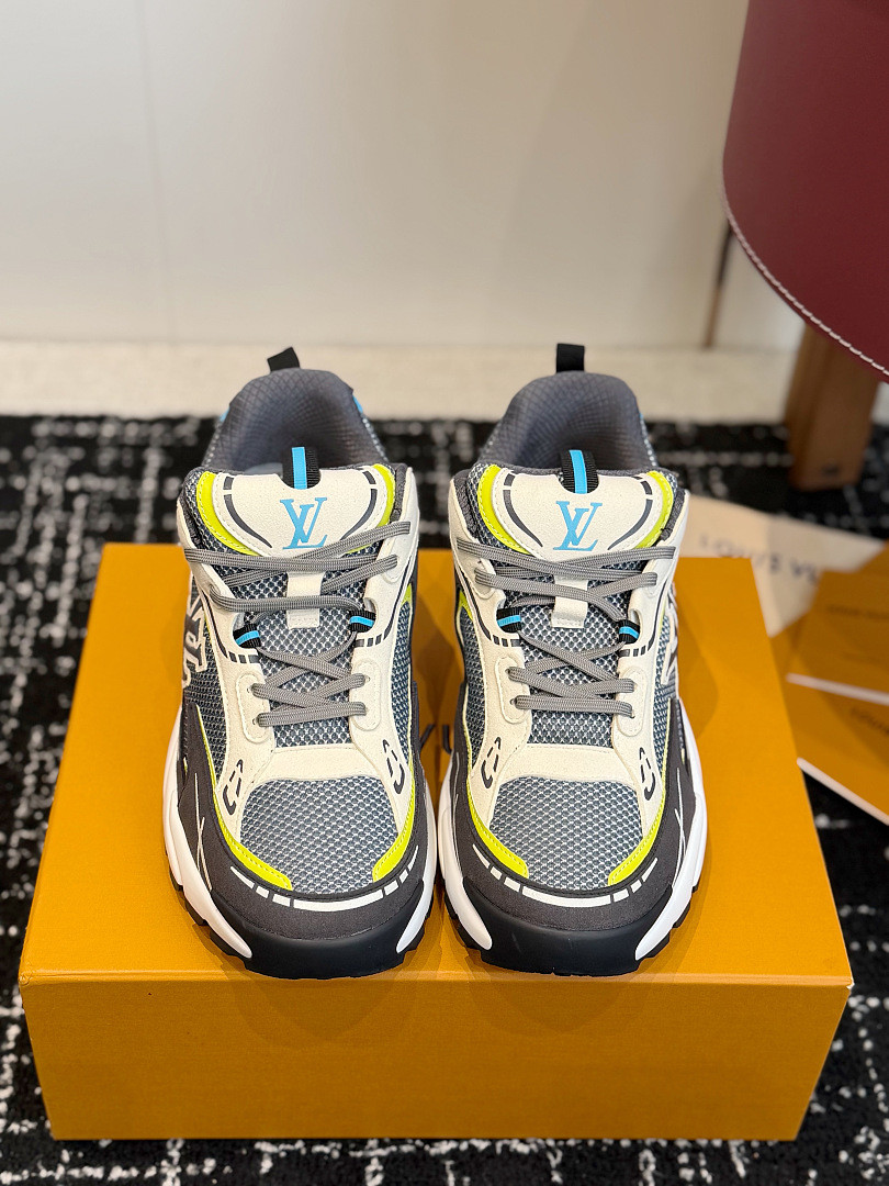 L*V Tatic Runner Sneaker
