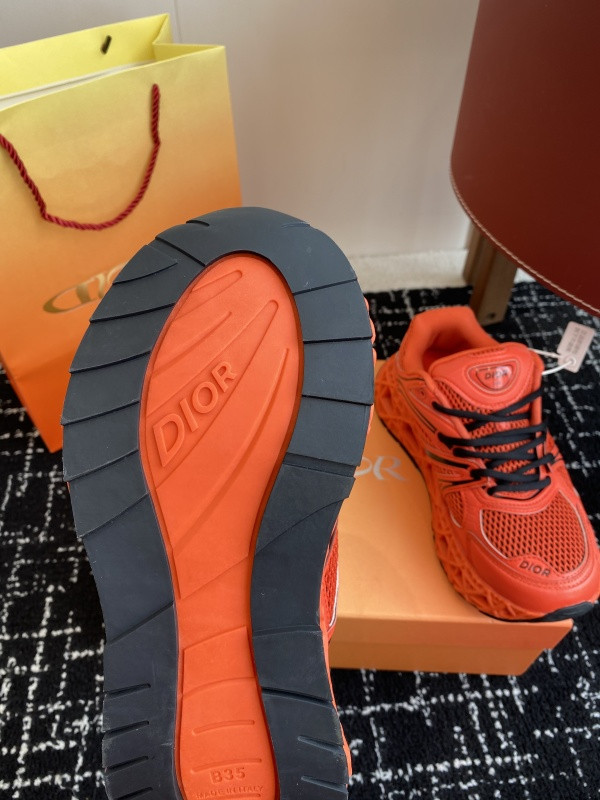 DR B35 Sneaker