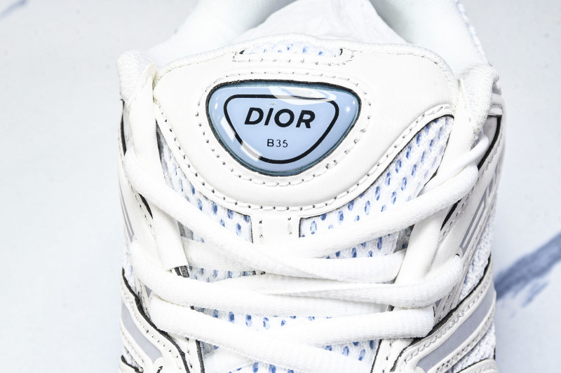 DR B35 Sneaker