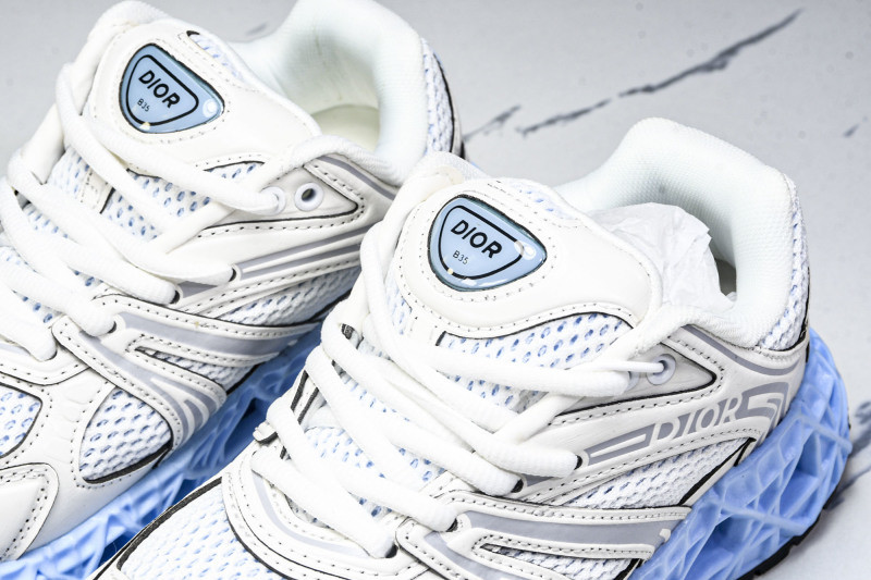 DR B35 Sneaker
