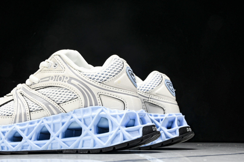 DR B35 Sneaker