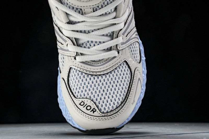 DR B35 Sneaker