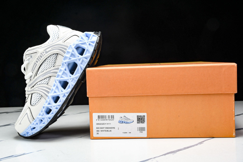 DR B35 Sneaker