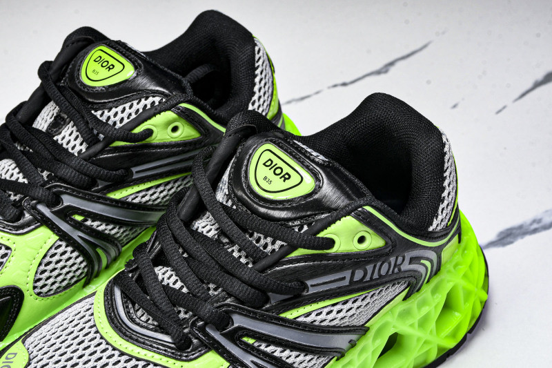 DR B35 Sneaker