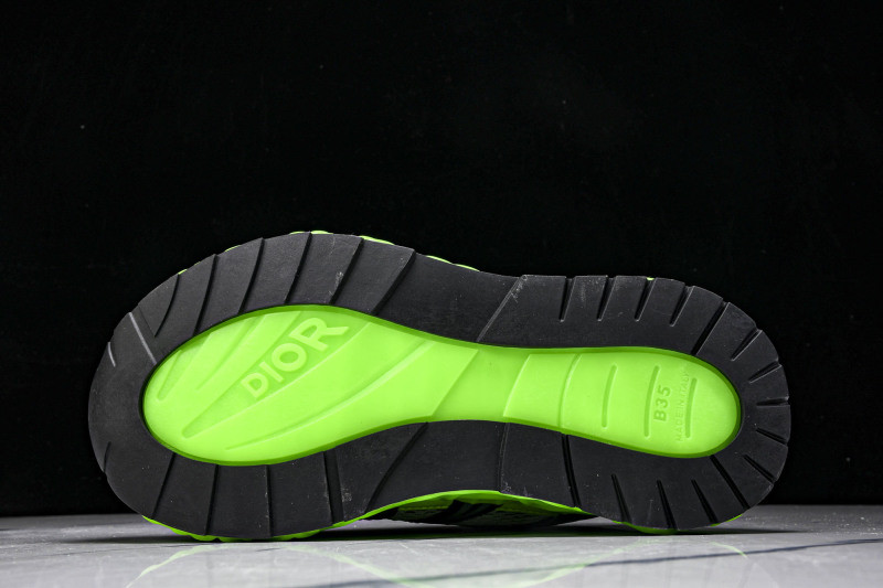 DR B35 Sneaker