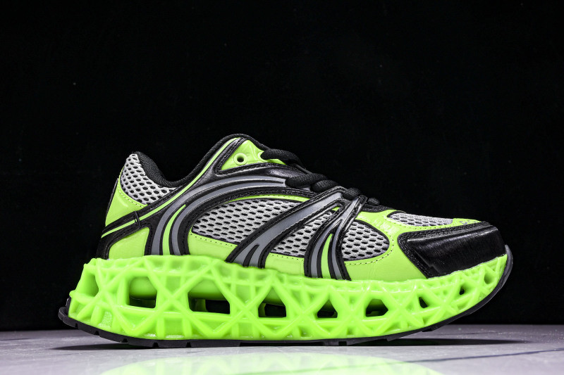 DR B35 Sneaker