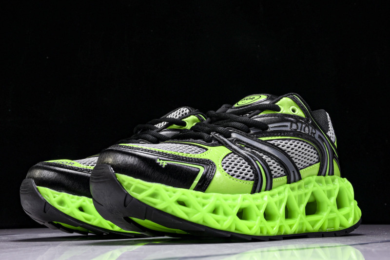 DR B35 Sneaker