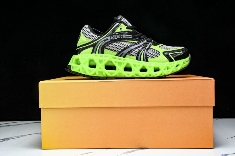 DR B35 Sneaker