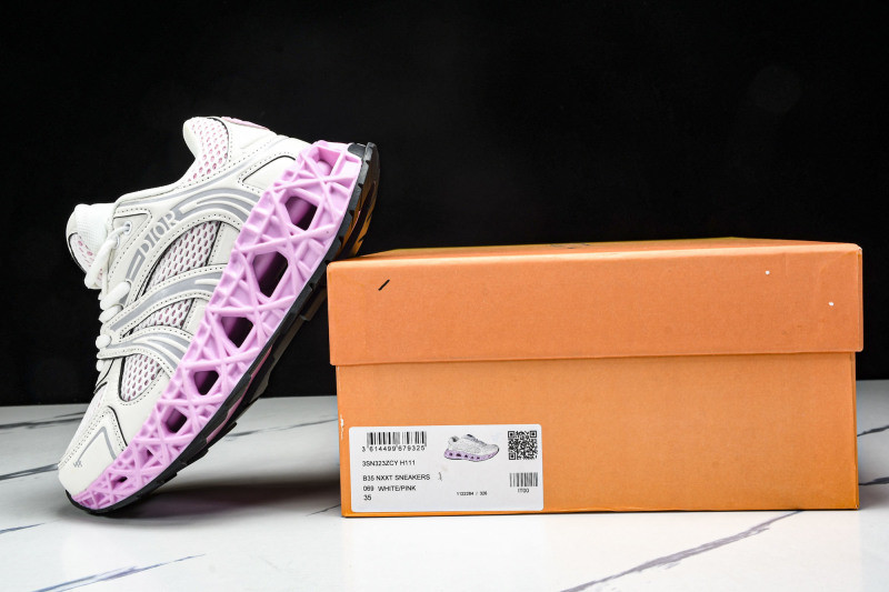 DR B35 Sneaker