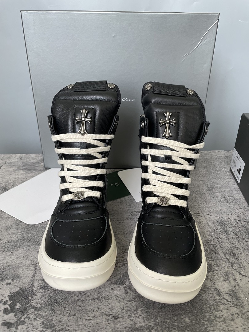 RO Sneakers
