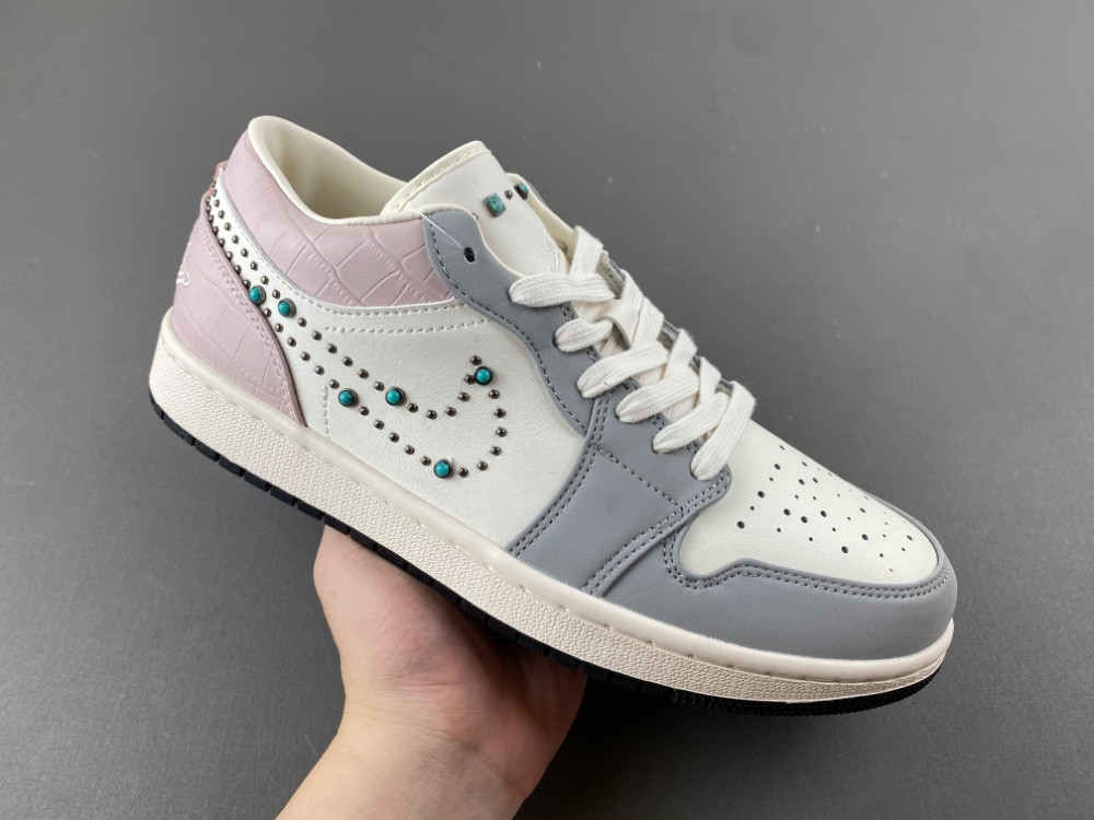 Air Jordan 1 Low IH7319-001